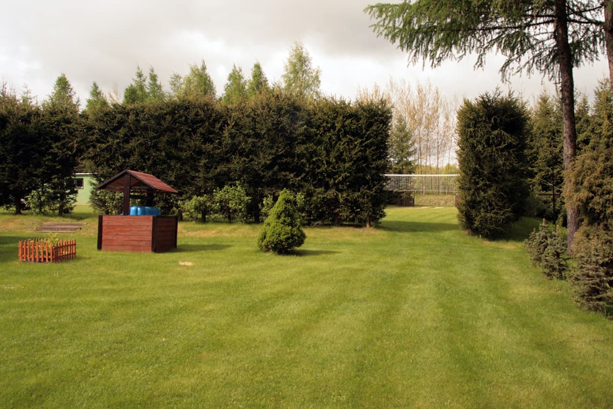 Trzeci taras - studnia głębinowa z własną wodą źródlaną